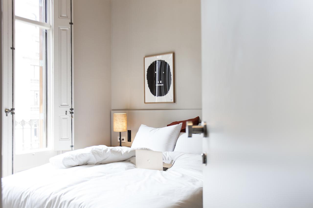 Destinationbcn - Universitat Rooms Барселона Екстериор снимка