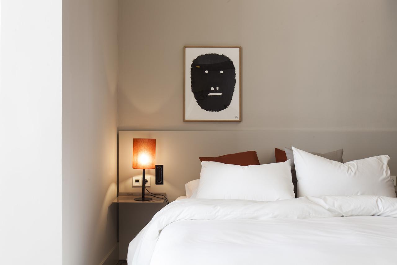 Destinationbcn - Universitat Rooms Барселона Екстериор снимка
